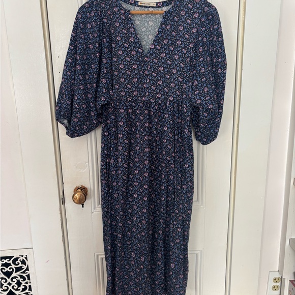 Marine Layer Lila Midi - blue floral - Picture 5 of 5